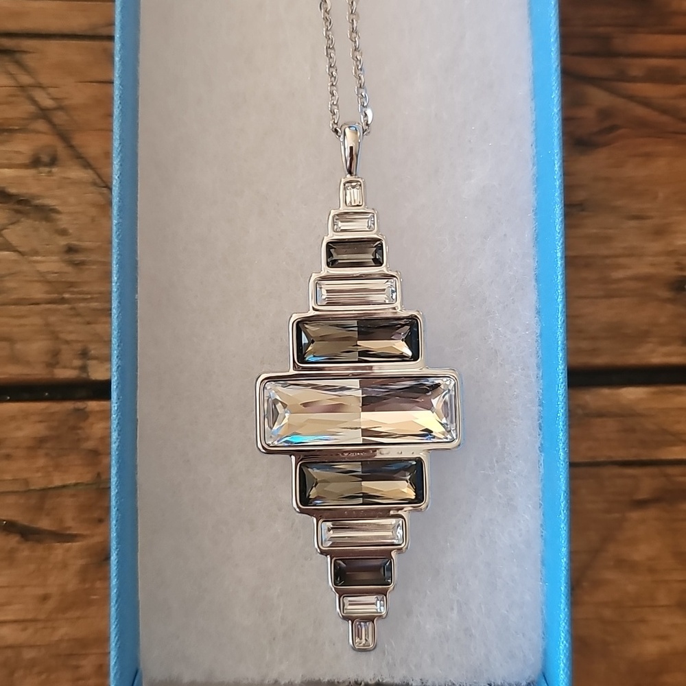 Cycle Touchstone Crystal Pendant Necklace